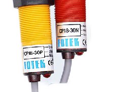 台灣陽明FOTEK CP18-30N CP18-30NB CP18-30P靜電(diàn)容式近接開關